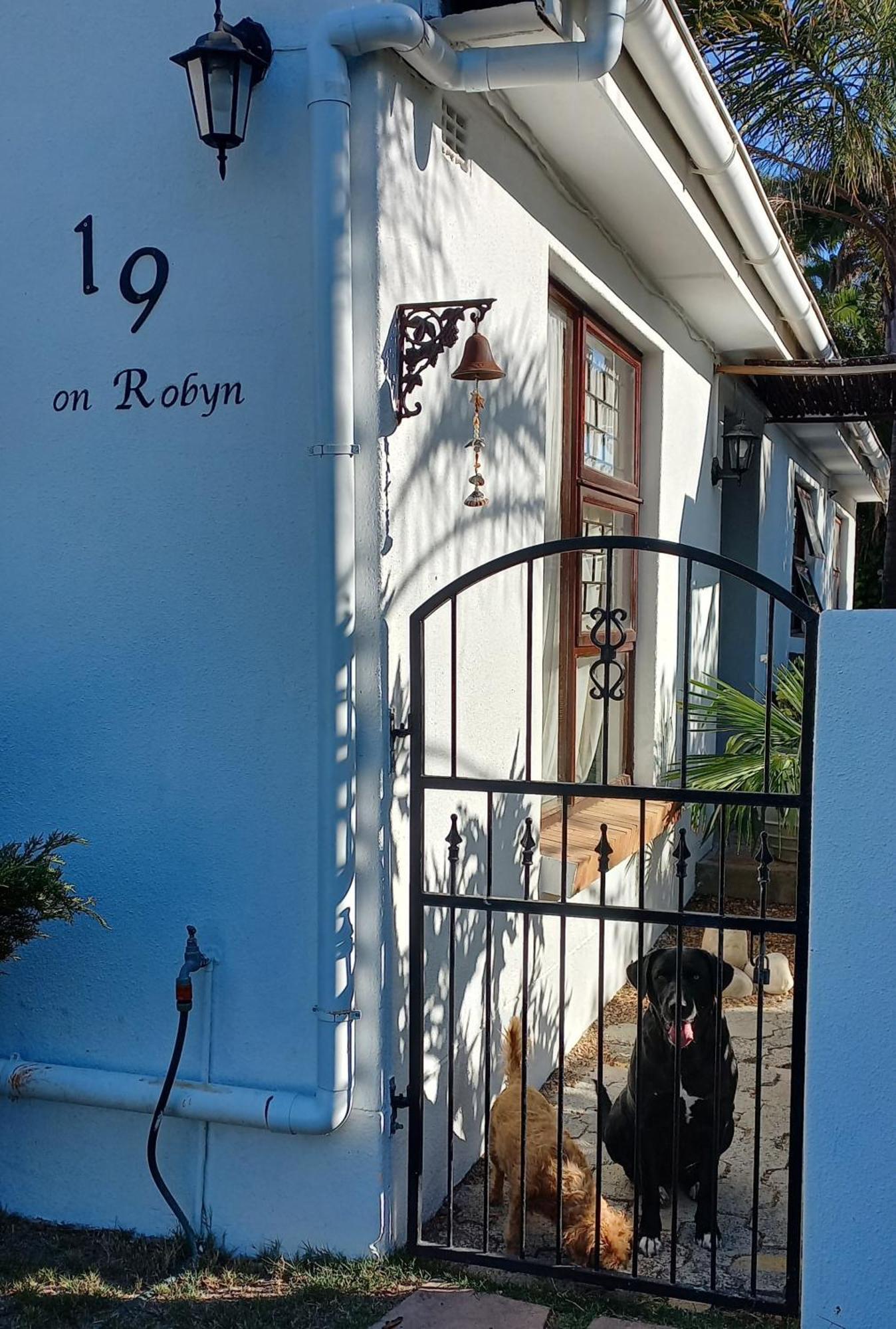 19 On Robyn Apartment Durbanville Exterior foto